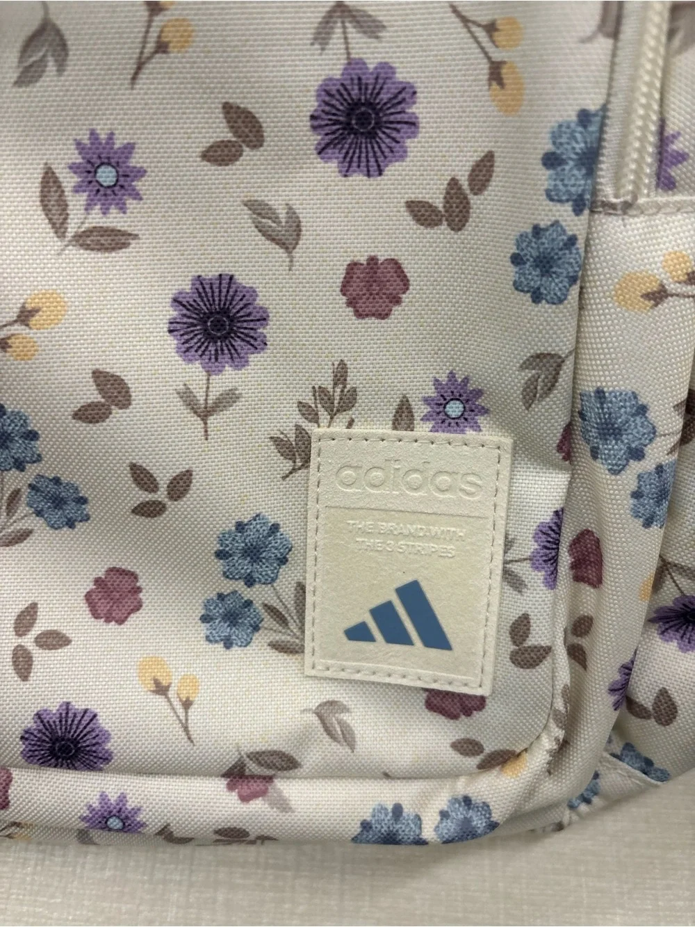 Adidas LINEAGE BACKPACK In Bloom Floral Warm Vanilla - Picture 7 of 14
